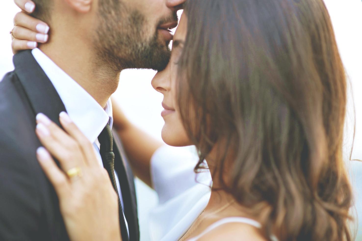 Семейный ужин за общим столом